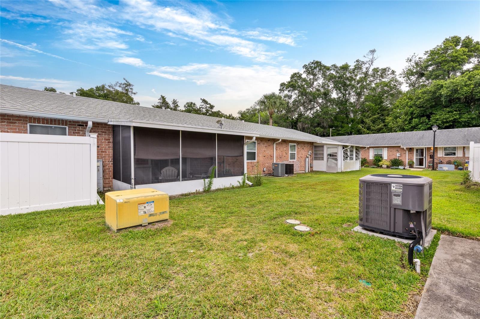 FAIRWAY VILLAGE CONDO, DELAND, FL, 32724
