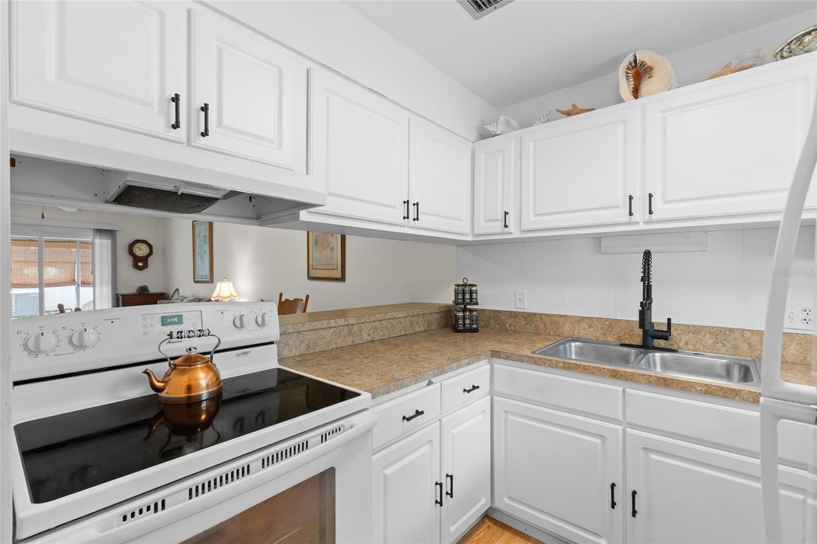 FAIRWAY VILLAGE CONDO, DELAND, FL, 32724