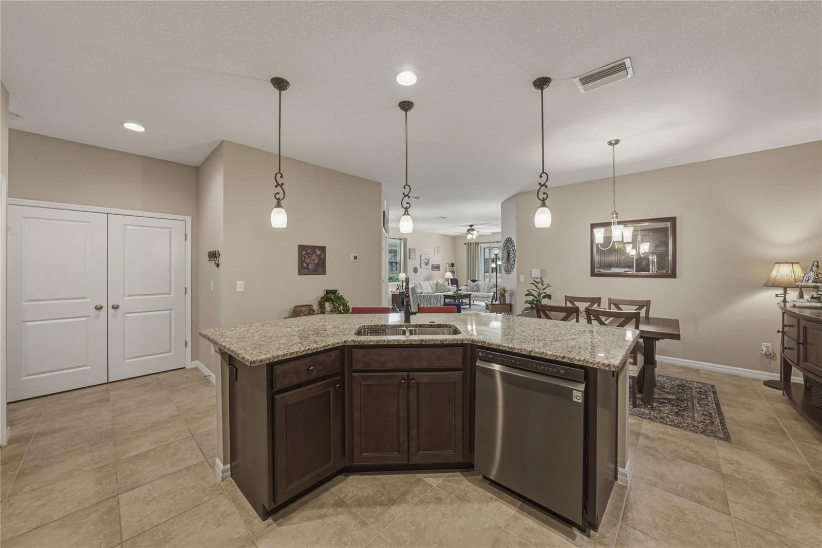 7739 TIMBERVIEW LOOP, WESLEY CHAPEL, FL, 33545