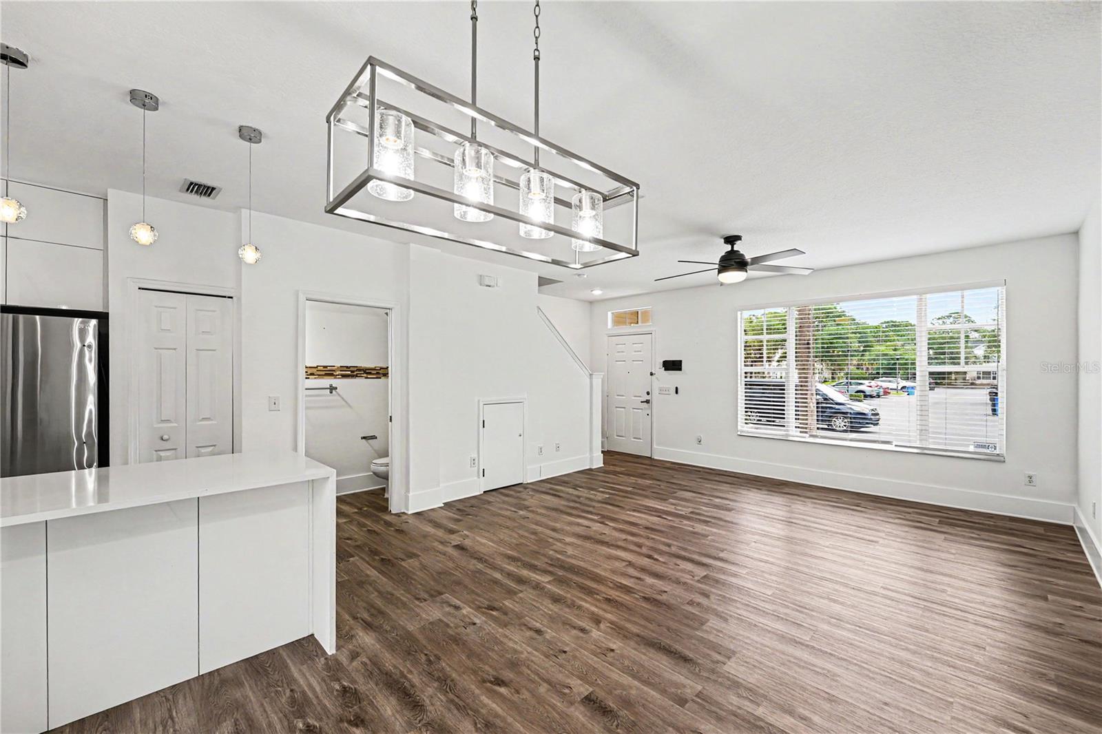 12268 COUNTRY WHITE CIR, TAMPA, FL, 33635