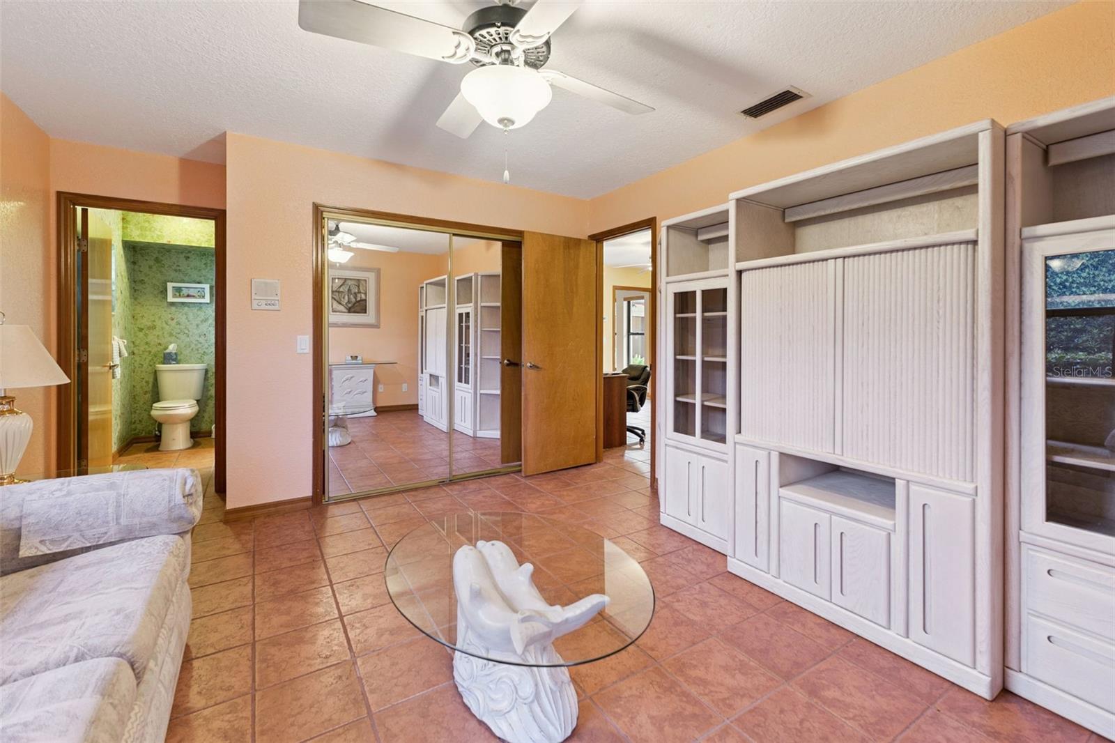 1041 COUNTRY LAKE CIR, LAKE WALES, FL, 33898