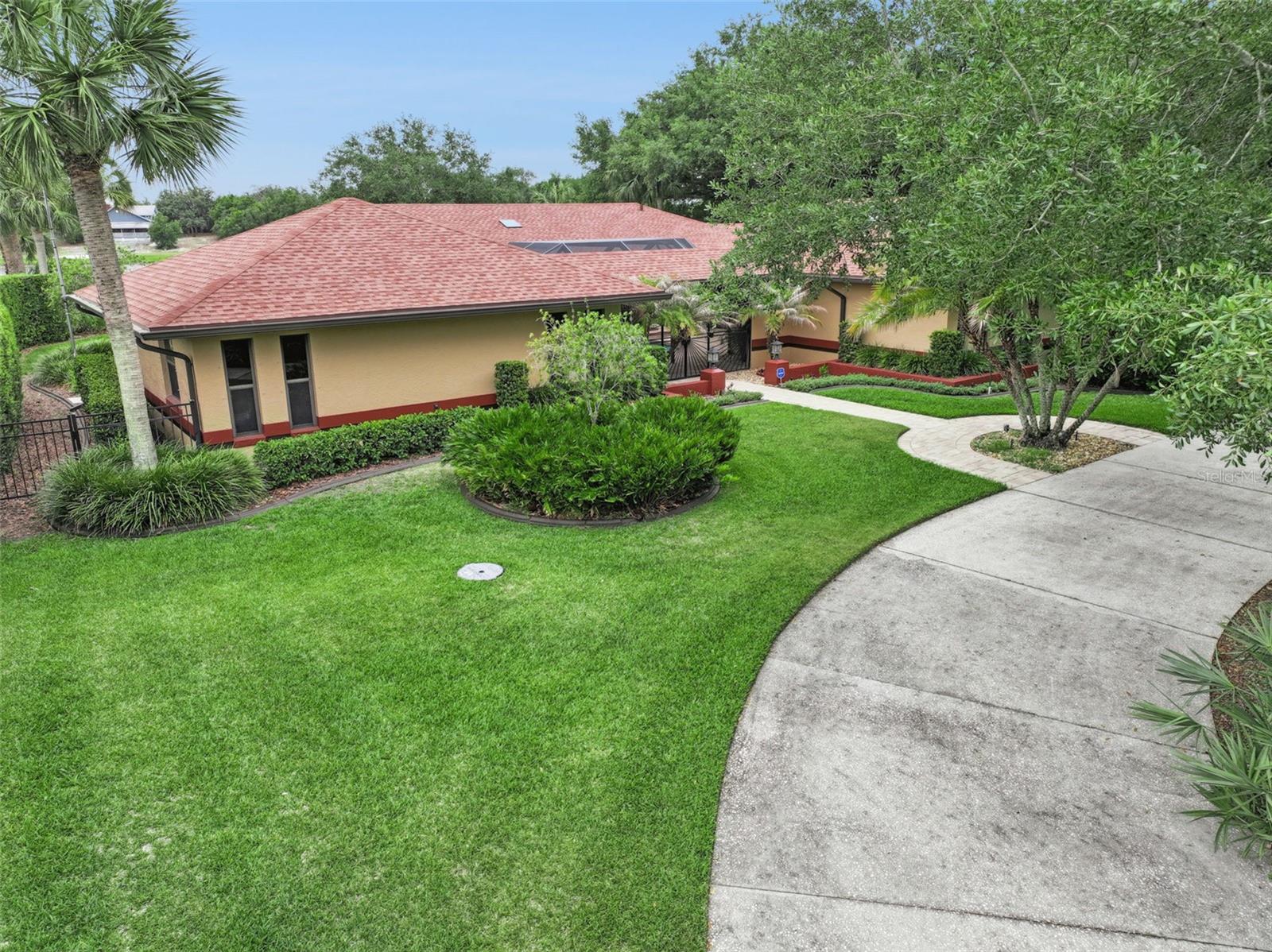 1041 COUNTRY LAKE CIR, LAKE WALES, FL, 33898