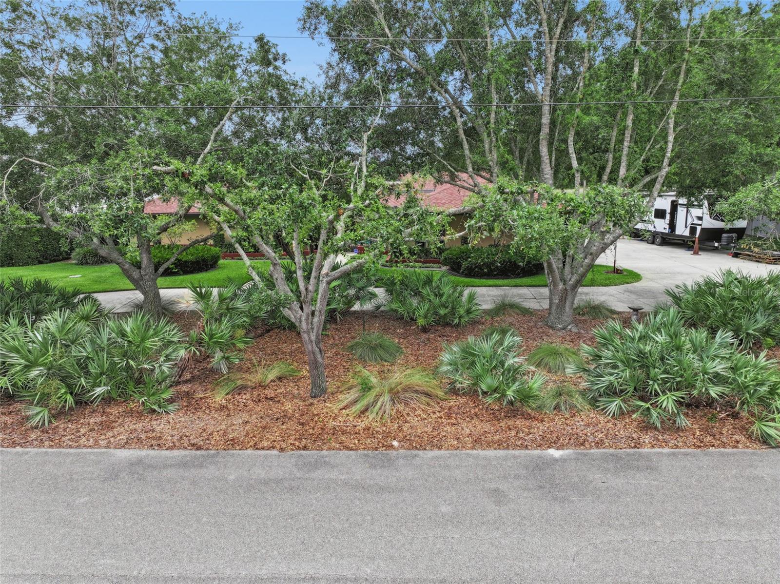 1041 COUNTRY LAKE CIR, LAKE WALES, FL, 33898