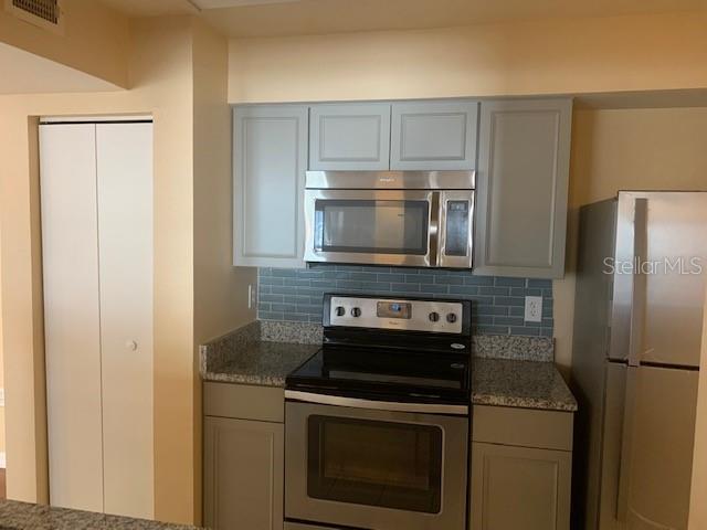 3016 PARKWAY BLVD #204, KISSIMMEE, FL, 34747