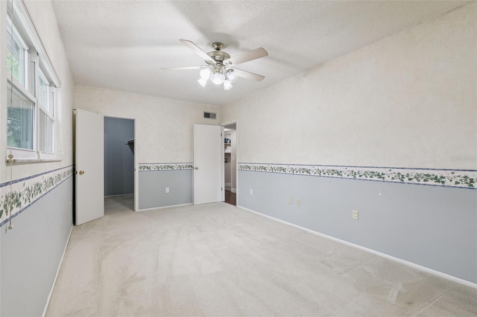 8328 CROSSWICKS DR, ORLANDO, FL, 32819
