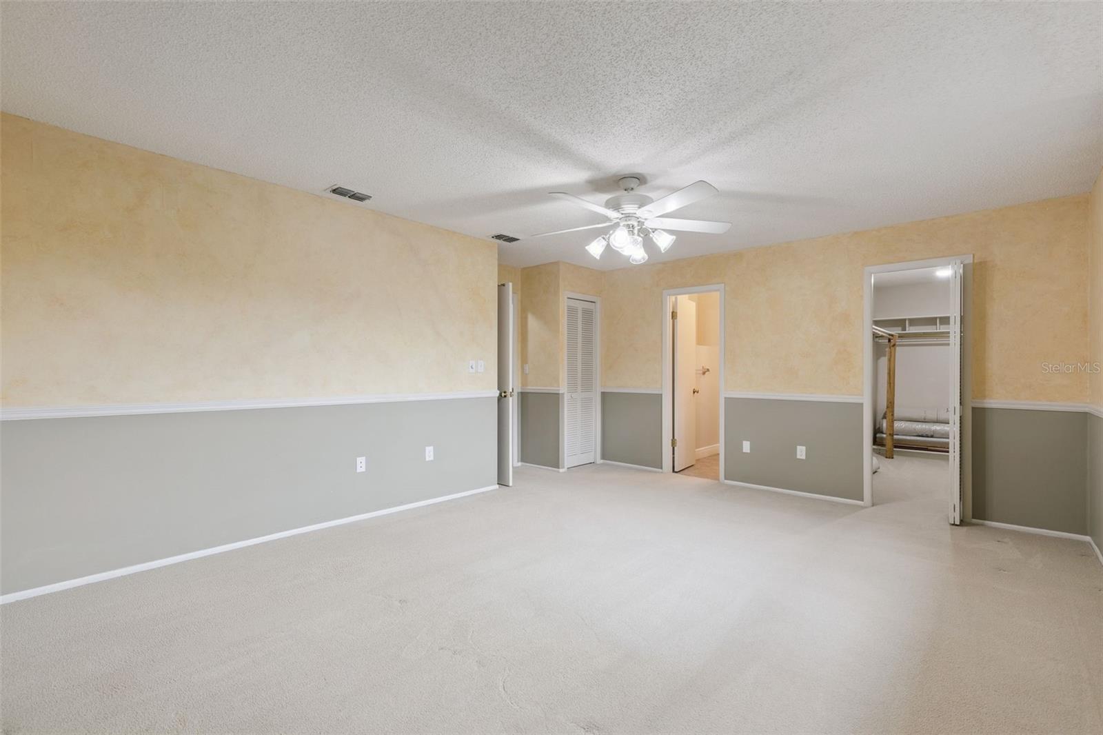 8328 CROSSWICKS DR, ORLANDO, FL, 32819