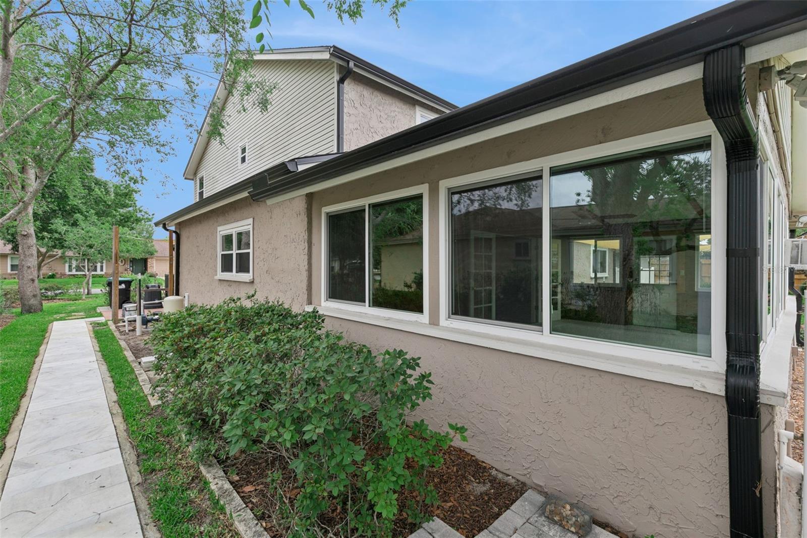 8328 CROSSWICKS DR, ORLANDO, FL, 32819