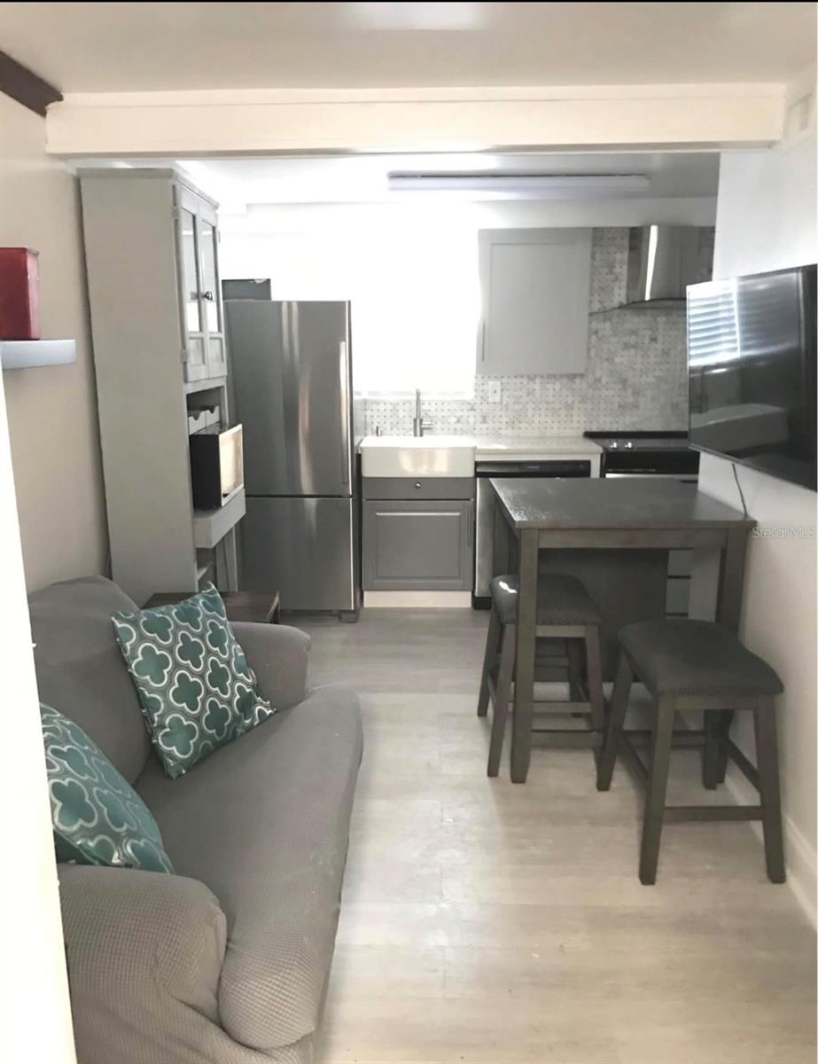235 1/2 7TH AVE NE #A, ST PETERSBURG, FL, 33701