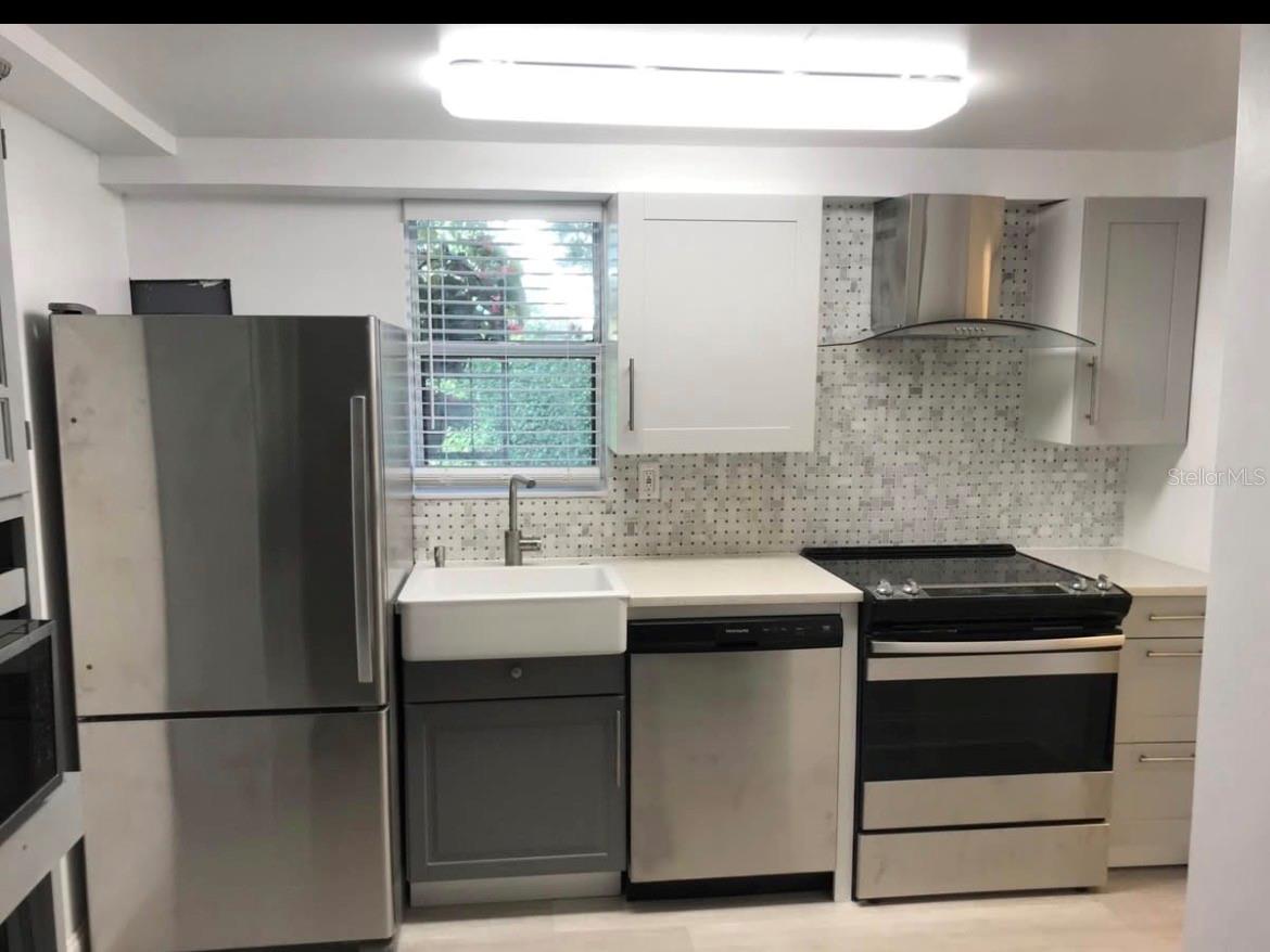 235 1/2 7TH AVE NE #A, ST PETERSBURG, FL, 33701