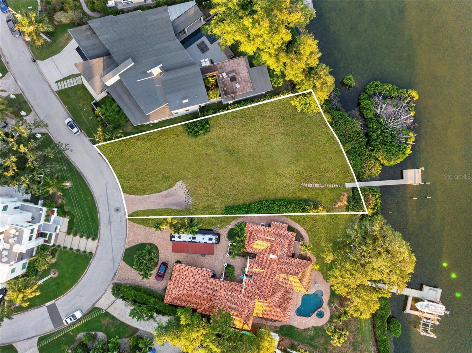 1026 MONTEREY BLVD NE, ST PETERSBURG, FL, 33704
