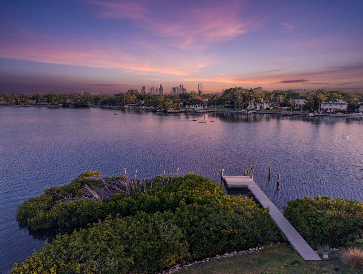 1026 MONTEREY BLVD NE, ST PETERSBURG, FL, 33704