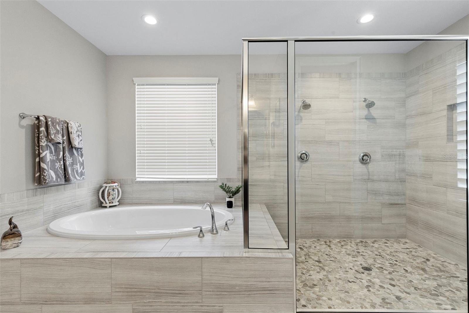3515 LANDS END WAY, LUTZ, FL, 33548