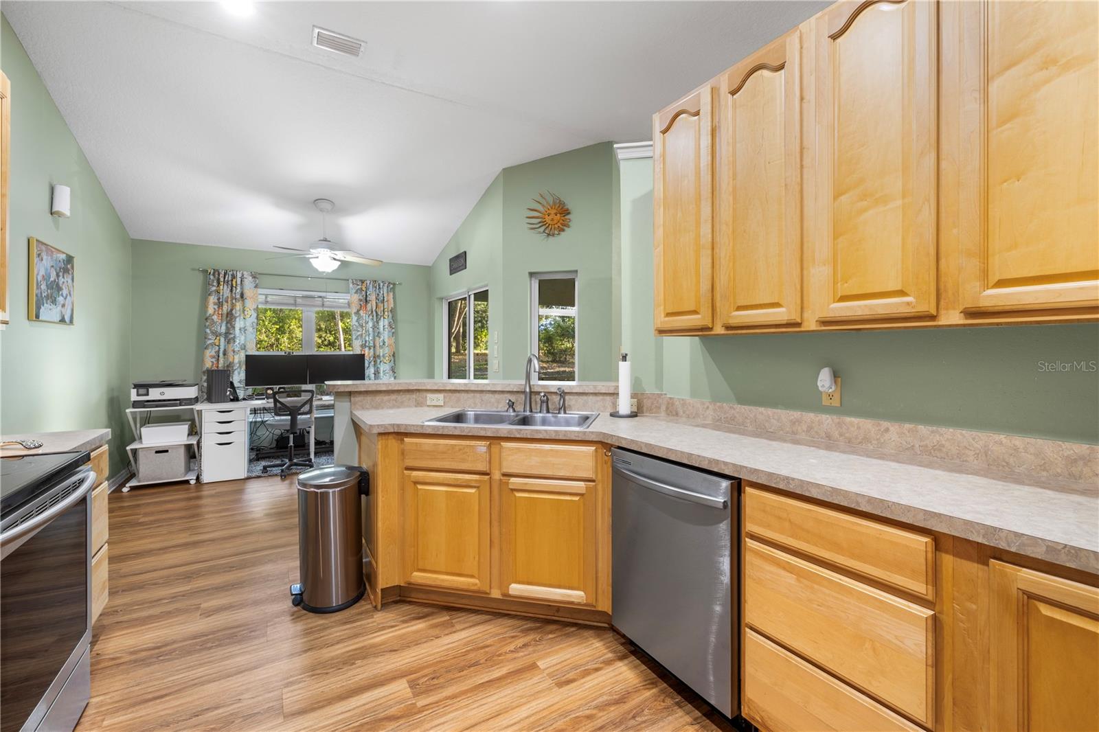 7400 S EASTLAKE DR, FLORAL CITY, FL, 34436