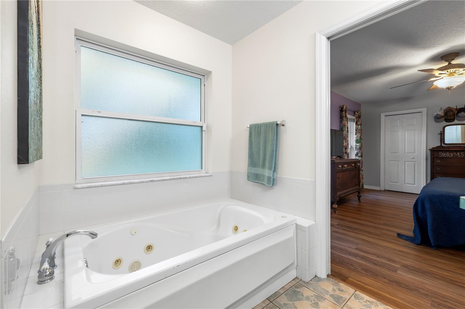 7400 S EASTLAKE DR, FLORAL CITY, FL, 34436