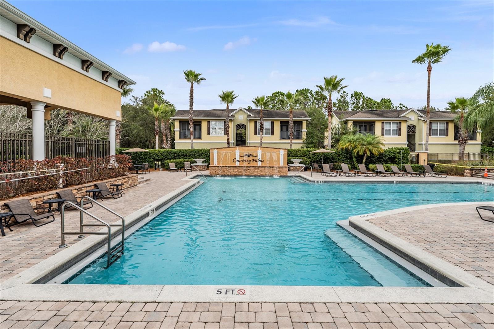 10103 COURTNEY OAKS CIR #103, TAMPA, FL, 33619