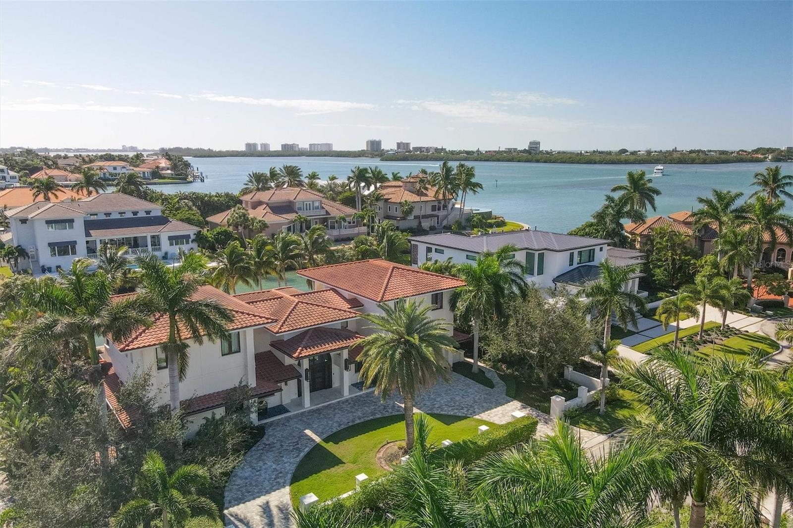 110 N WARBLER LN, SARASOTA, FL, 34236