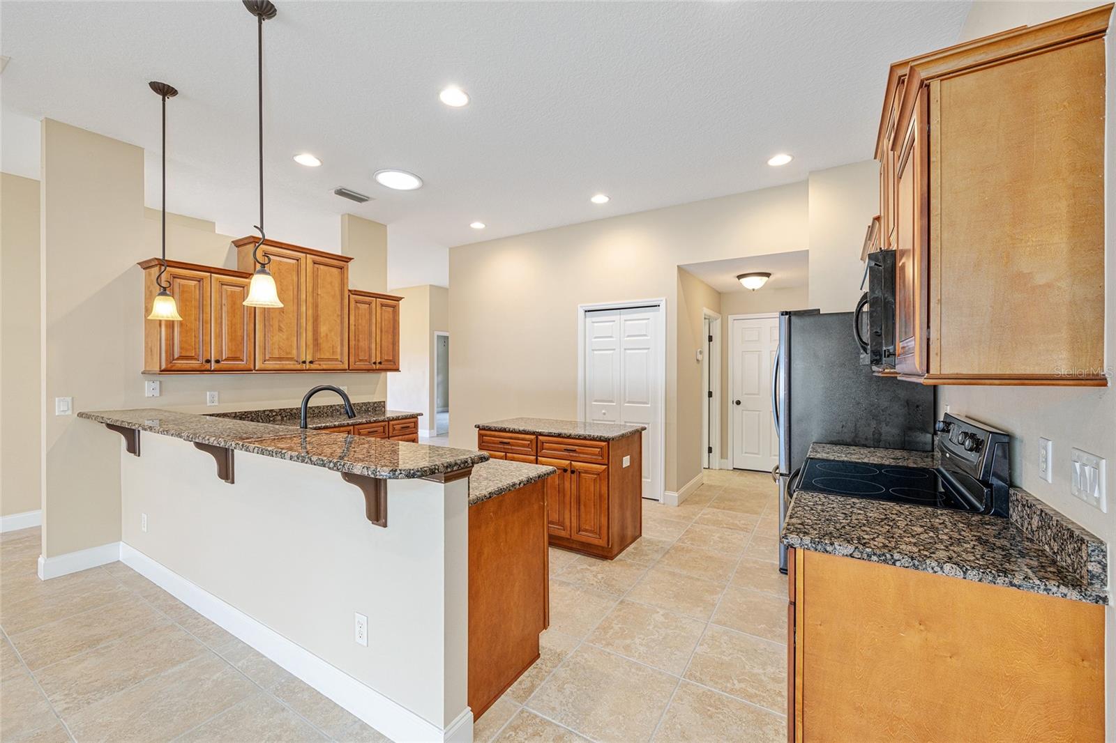 915 SE 69TH AVE, OCALA, FL, 34472