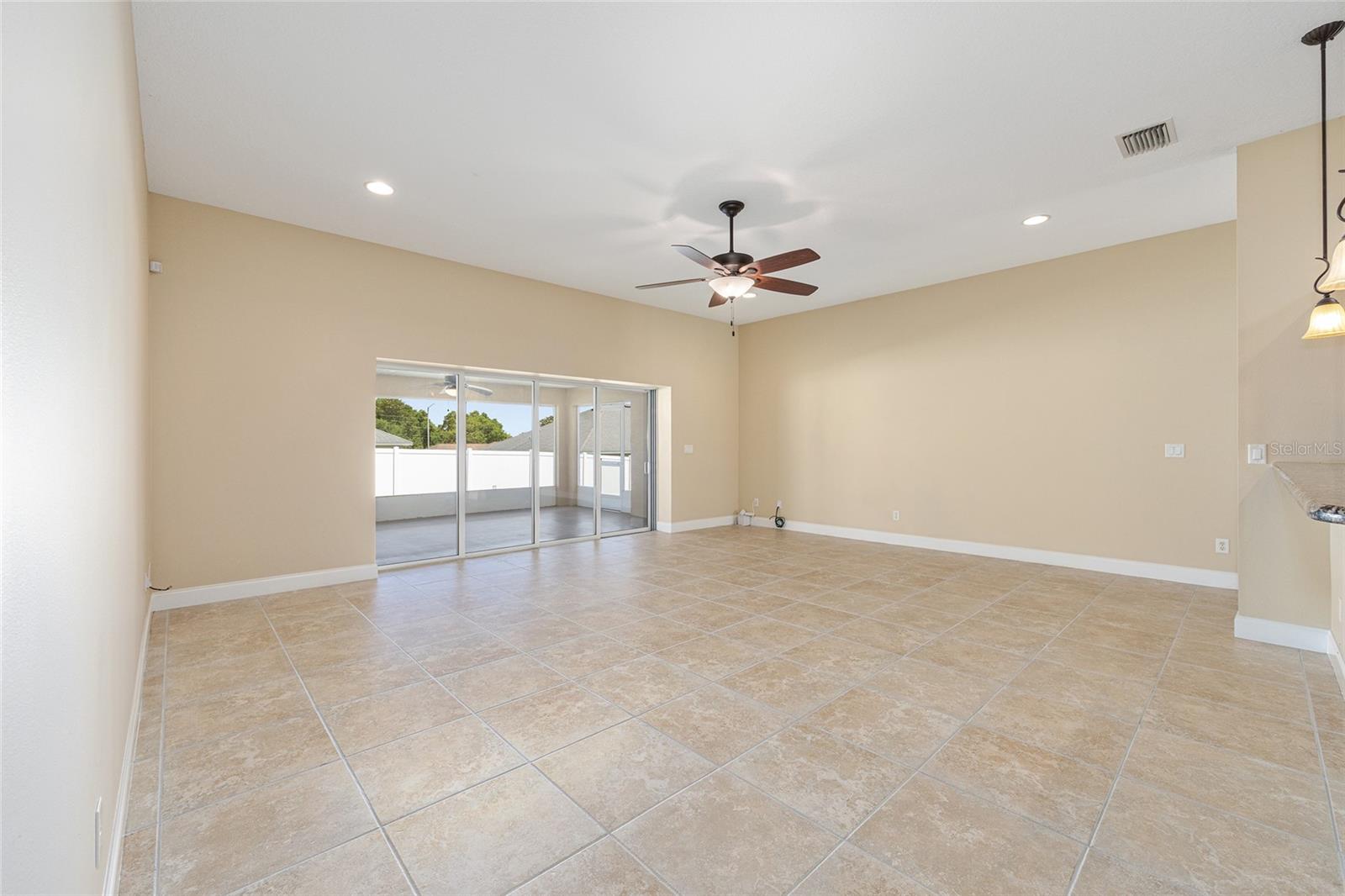 915 SE 69TH AVE, OCALA, FL, 34472