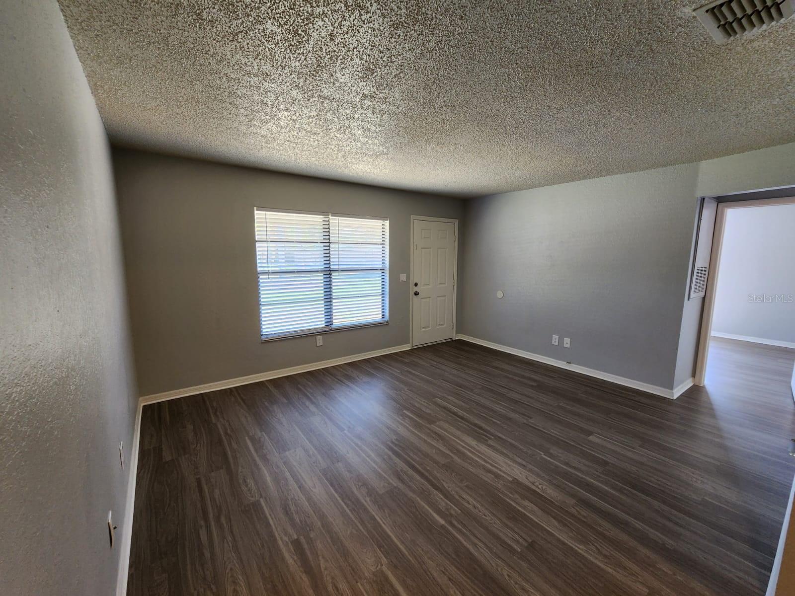9530 LYNN LN #B, SEMINOLE, FL, 33777