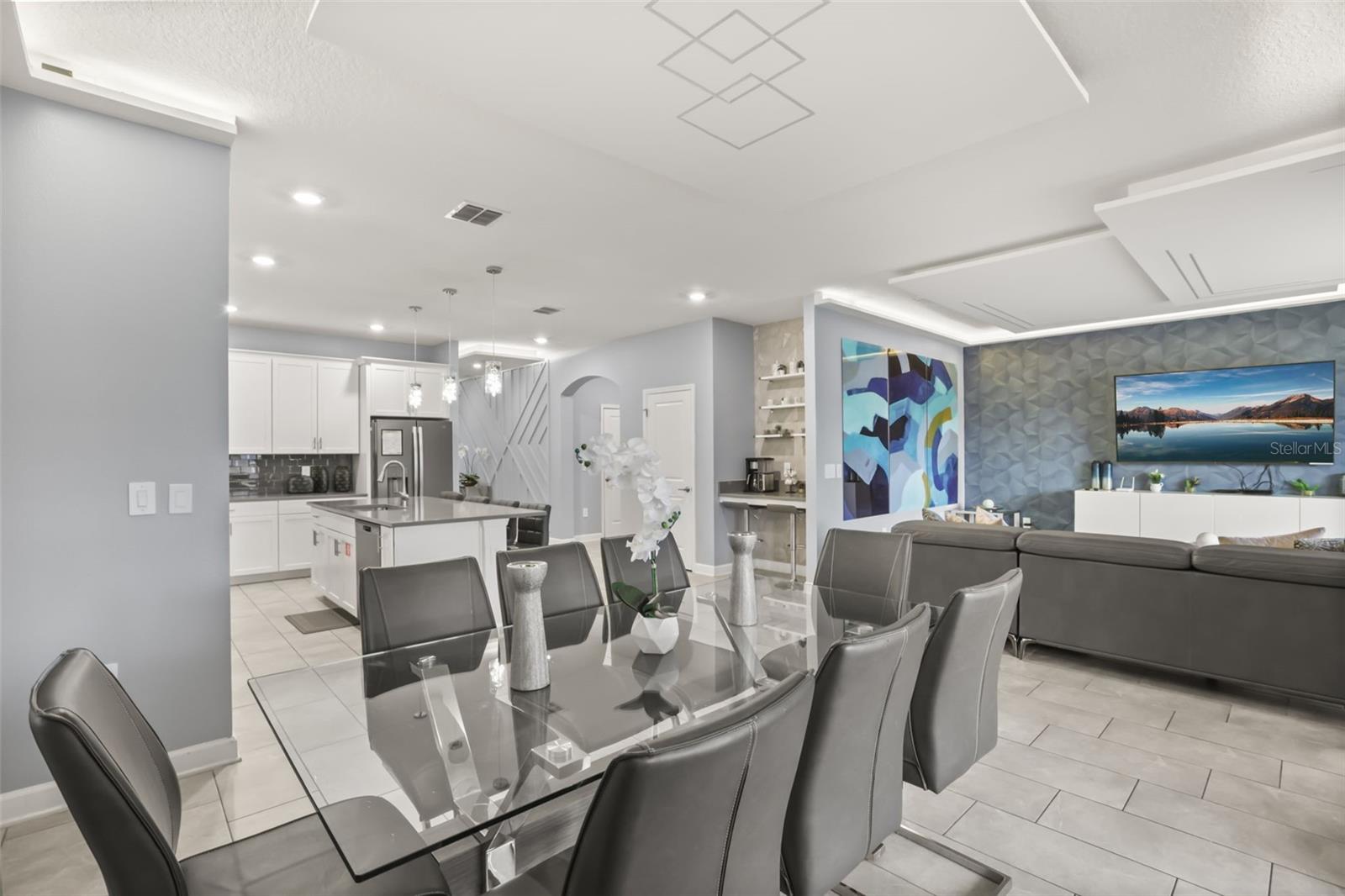 9093 SOMMERSET HILLS DR, DAVENPORT, FL, 33896