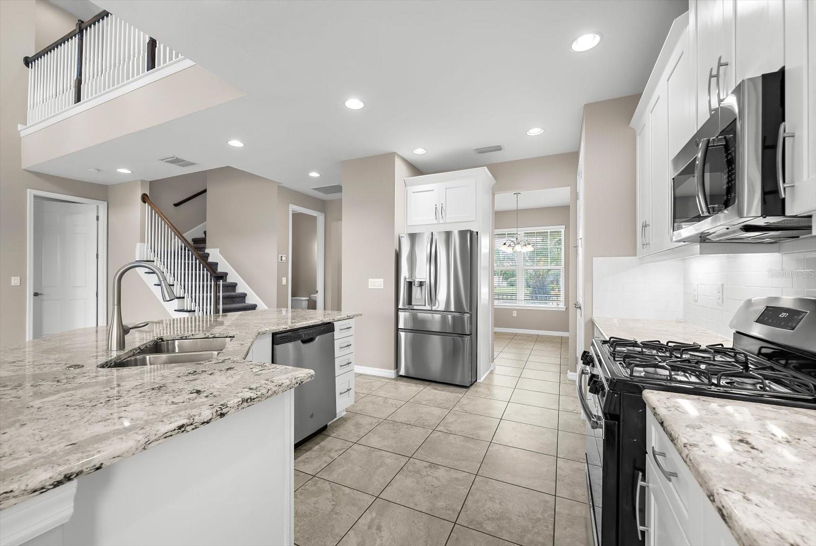 5633 MAIDENSTONE WAY, PALMETTO, FL, 34221