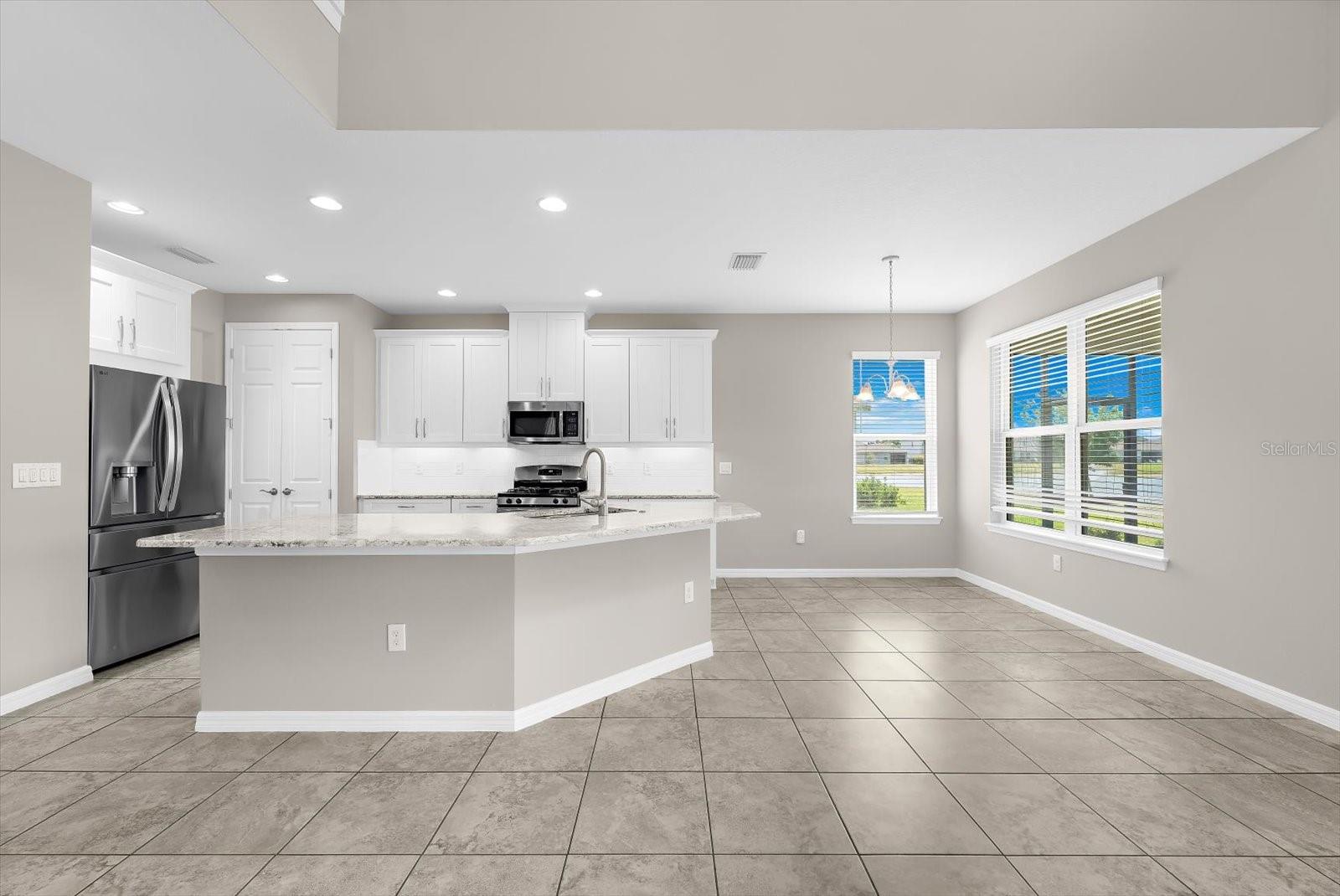 5633 MAIDENSTONE WAY, PALMETTO, FL, 34221