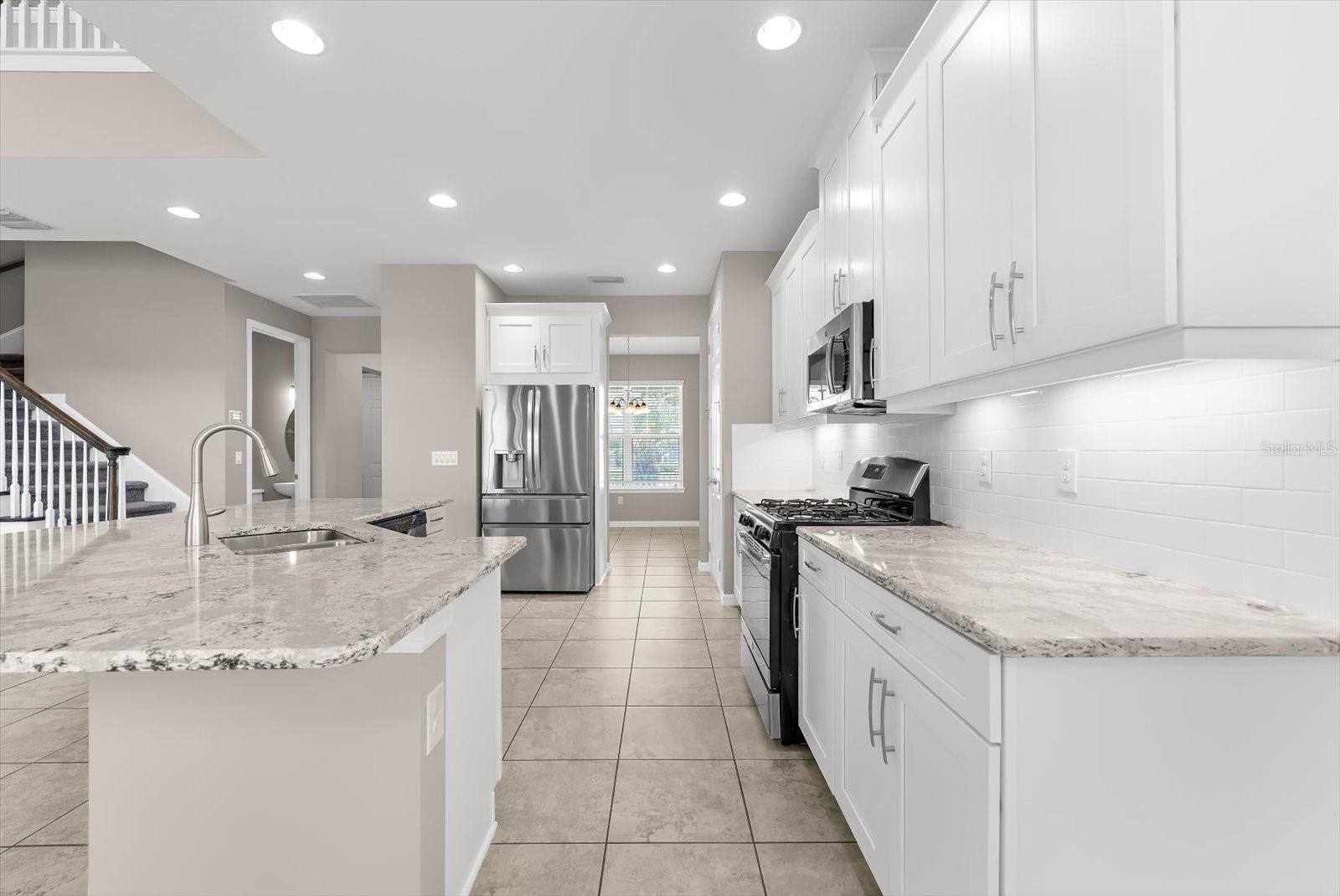 5633 MAIDENSTONE WAY, PALMETTO, FL, 34221