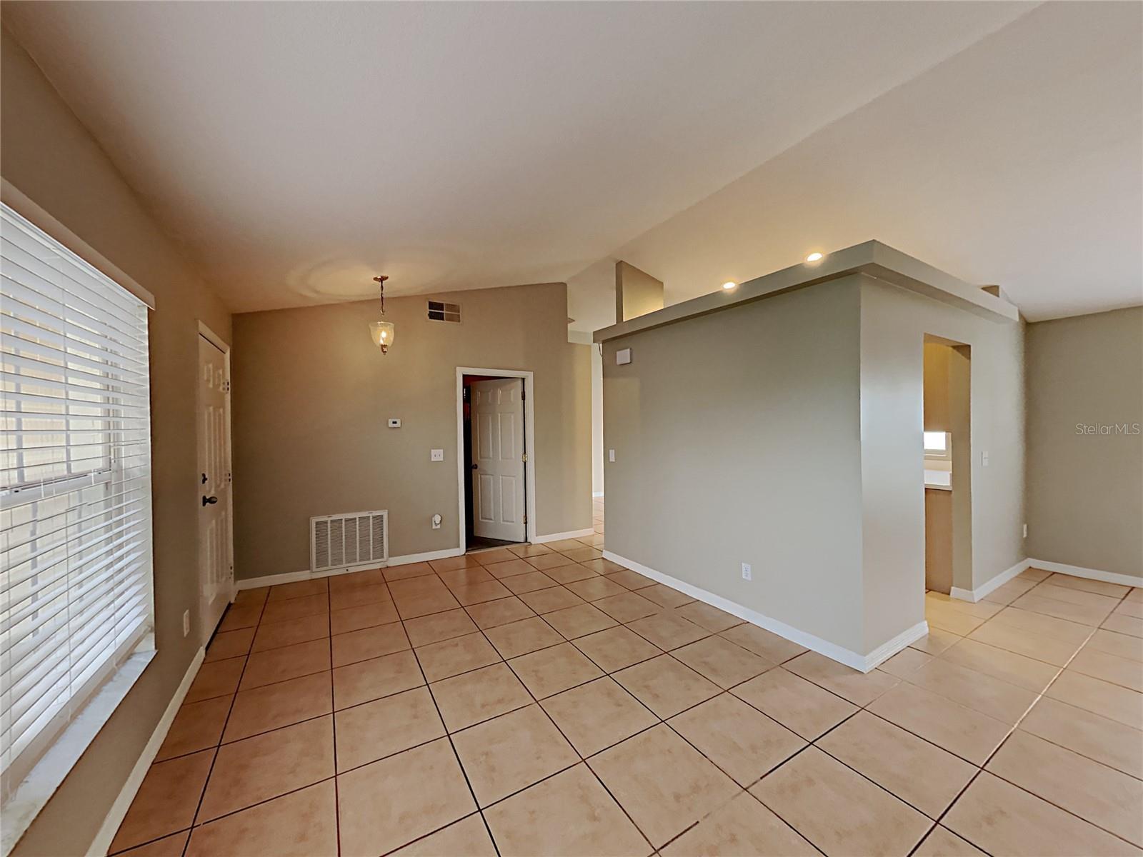 5637 LOMA VISTA CT, DAVENPORT, FL, 33896