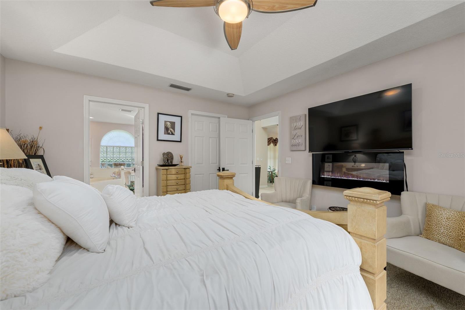 24 EGAN DR, PALM COAST, FL, 32164