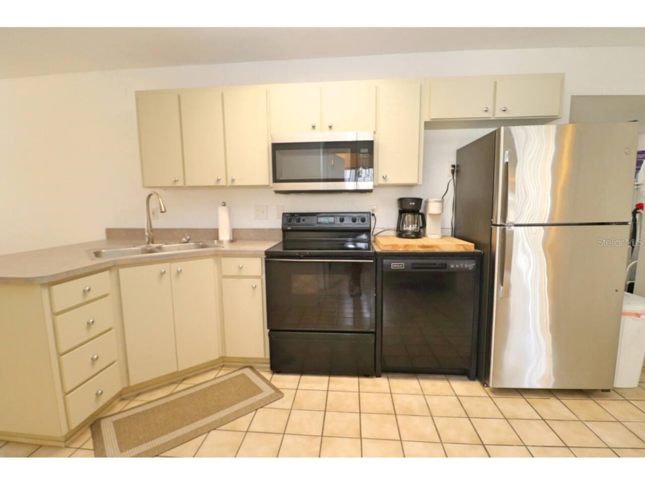 906 E 11TH AVE, NEW SMYRNA BEACH, FL, 32169