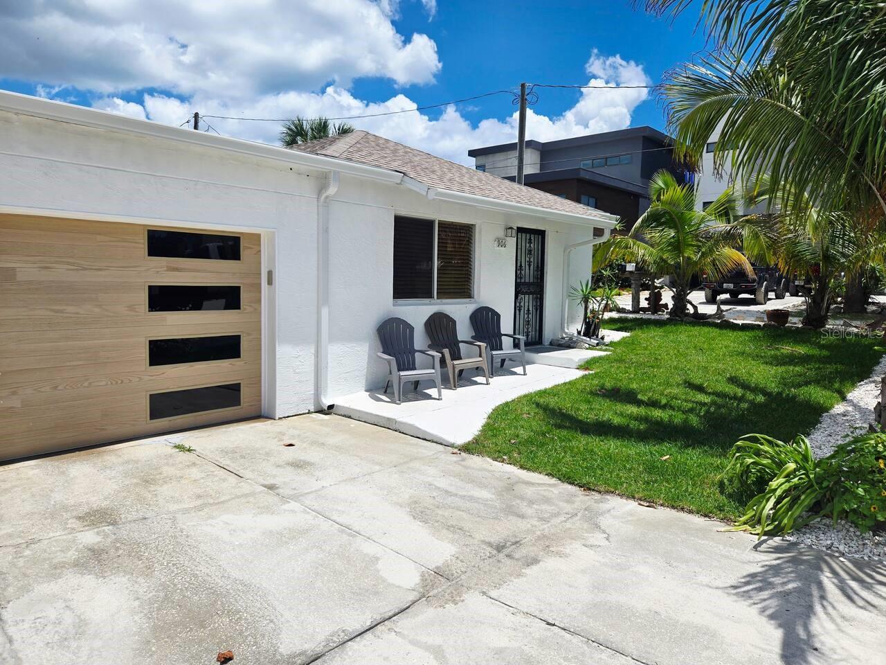 906 E 11TH AVE, NEW SMYRNA BEACH, FL, 32169