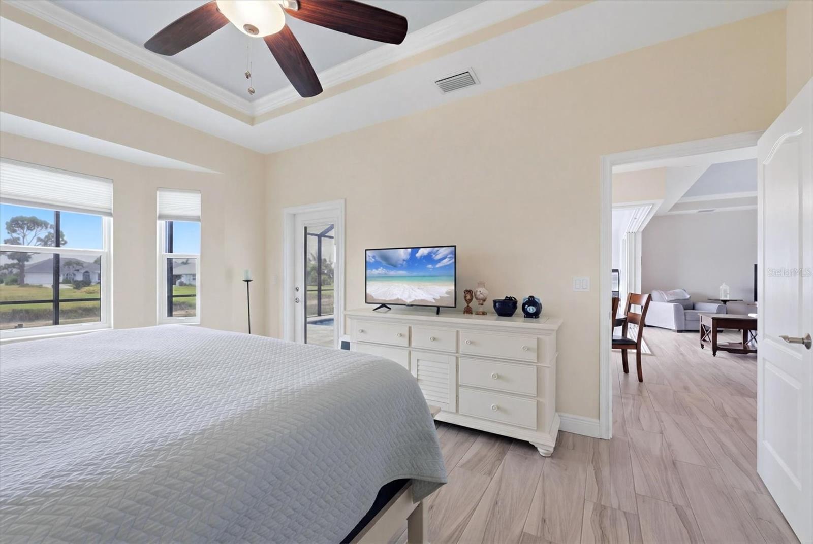 48 LONG MEADOW LN, ROTONDA WEST, FL, 33947
