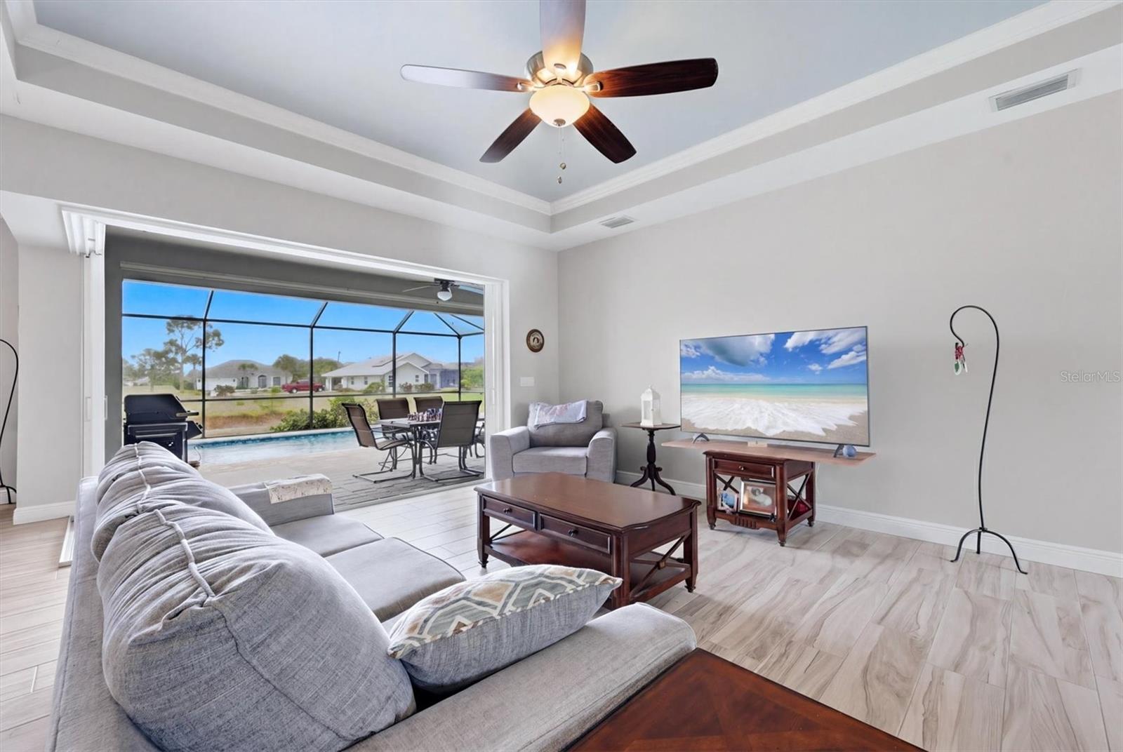 48 LONG MEADOW LN, ROTONDA WEST, FL, 33947
