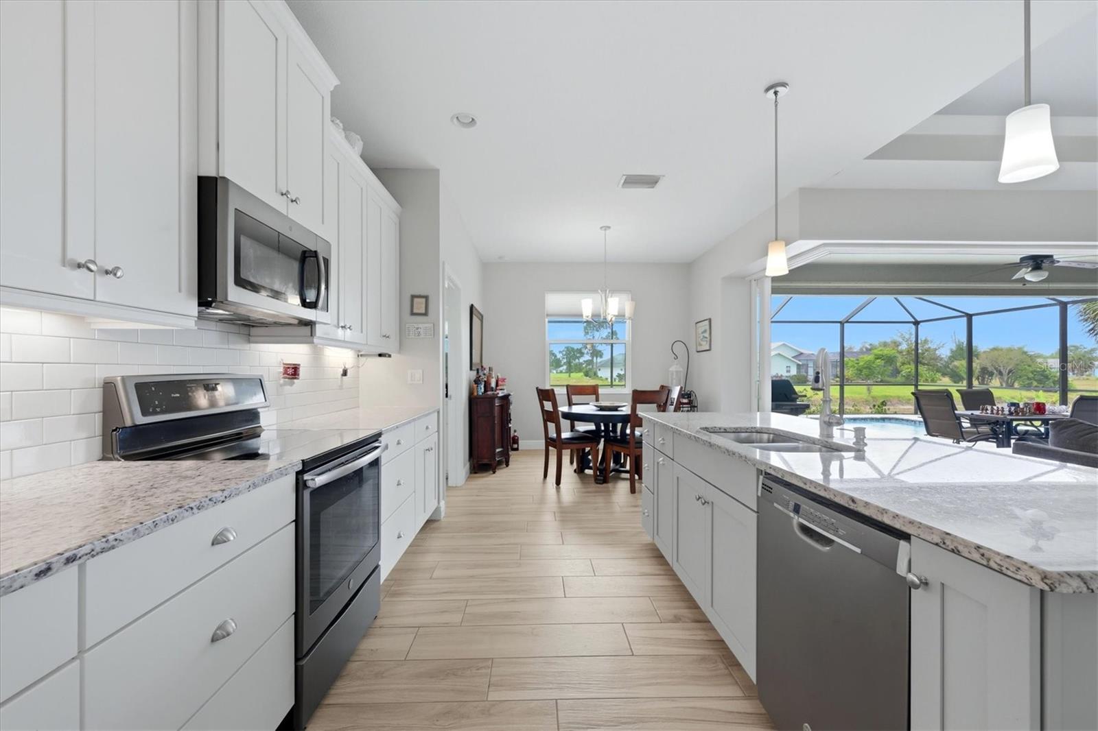 48 LONG MEADOW LN, ROTONDA WEST, FL, 33947