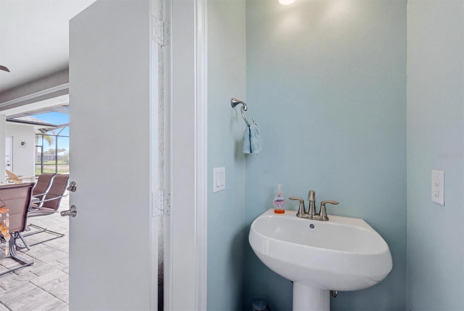 48 LONG MEADOW LN, ROTONDA WEST, FL, 33947