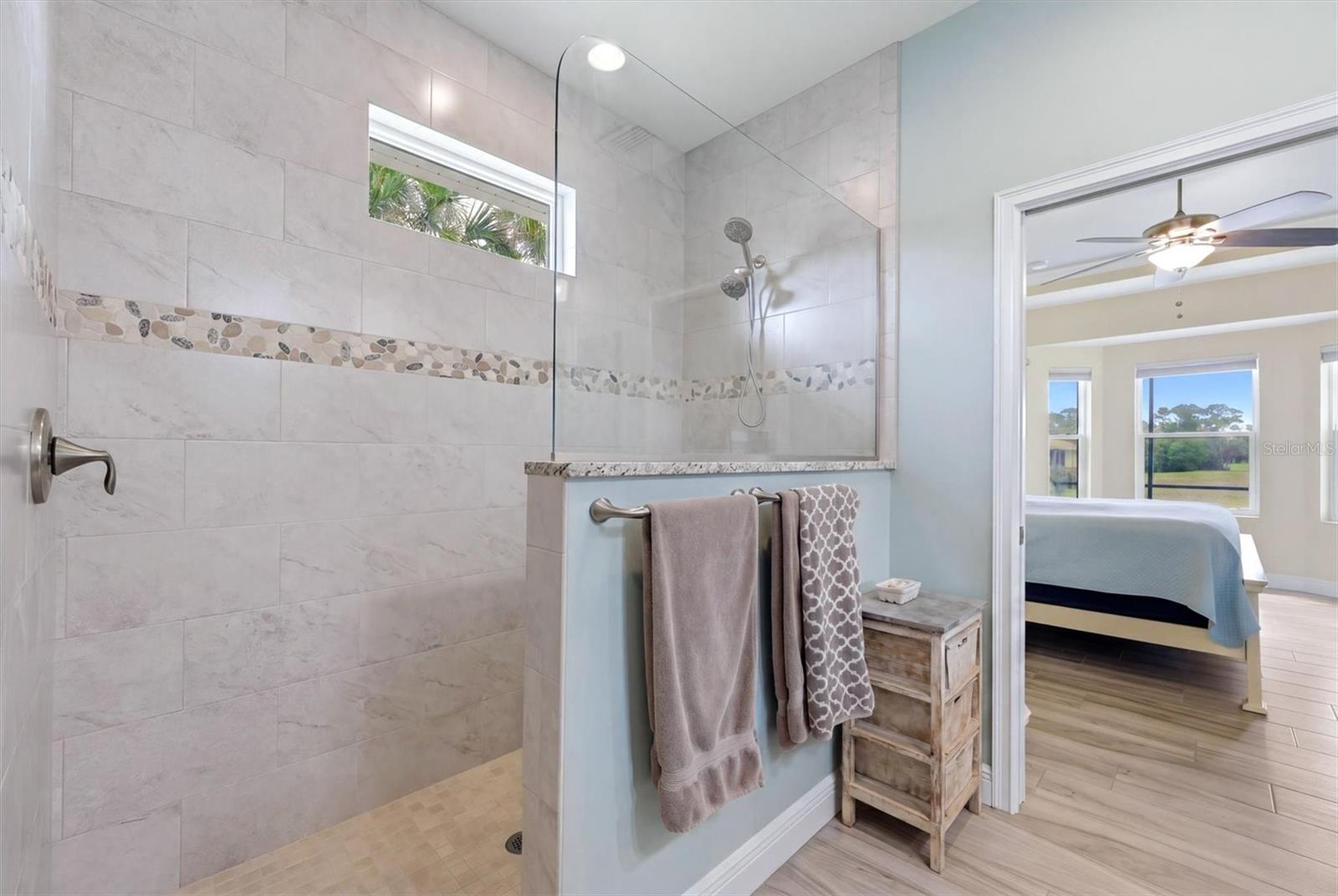48 LONG MEADOW LN, ROTONDA WEST, FL, 33947