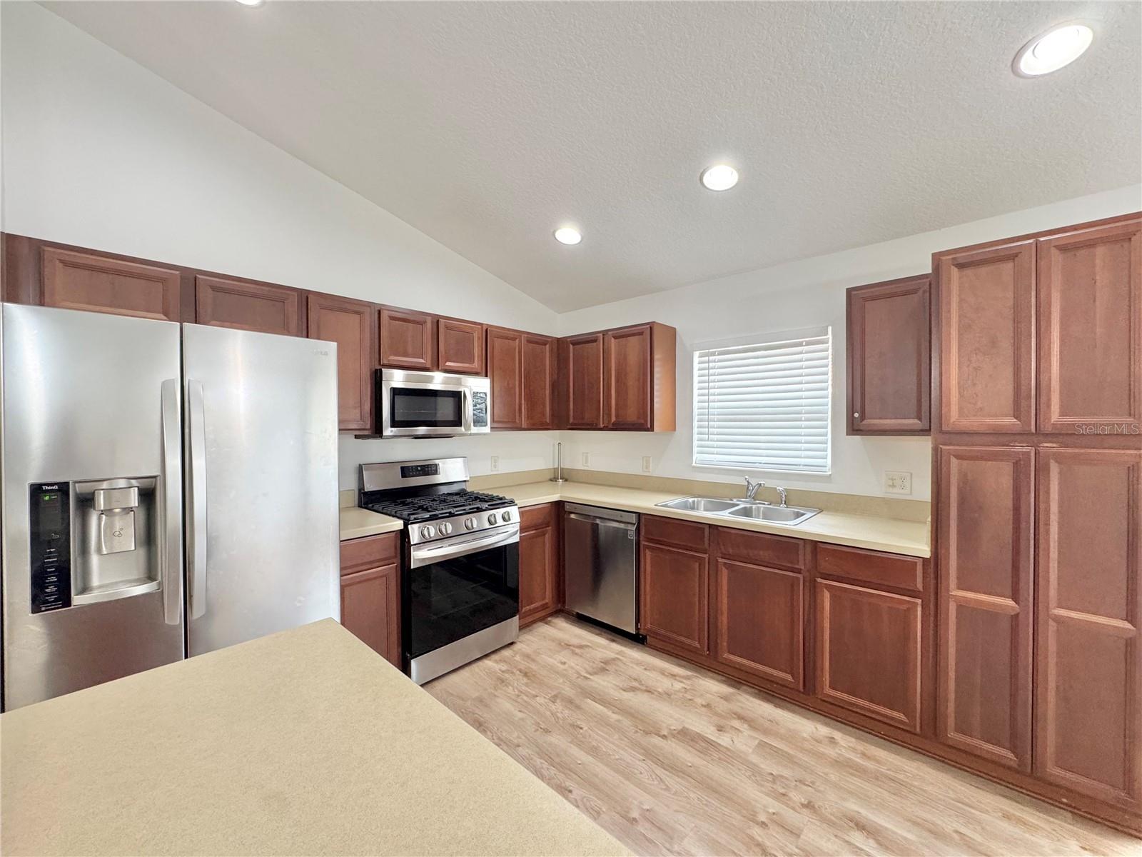 502 VIOLA DR, DAVENPORT, FL, 33837