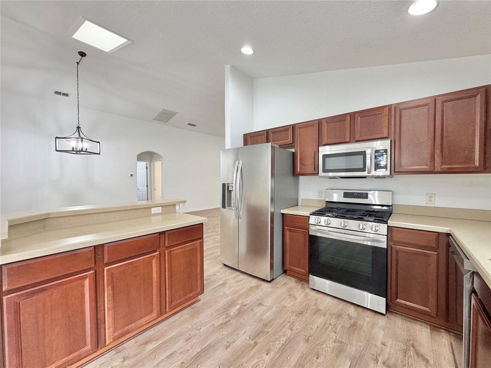 502 VIOLA DR, DAVENPORT, FL, 33837
