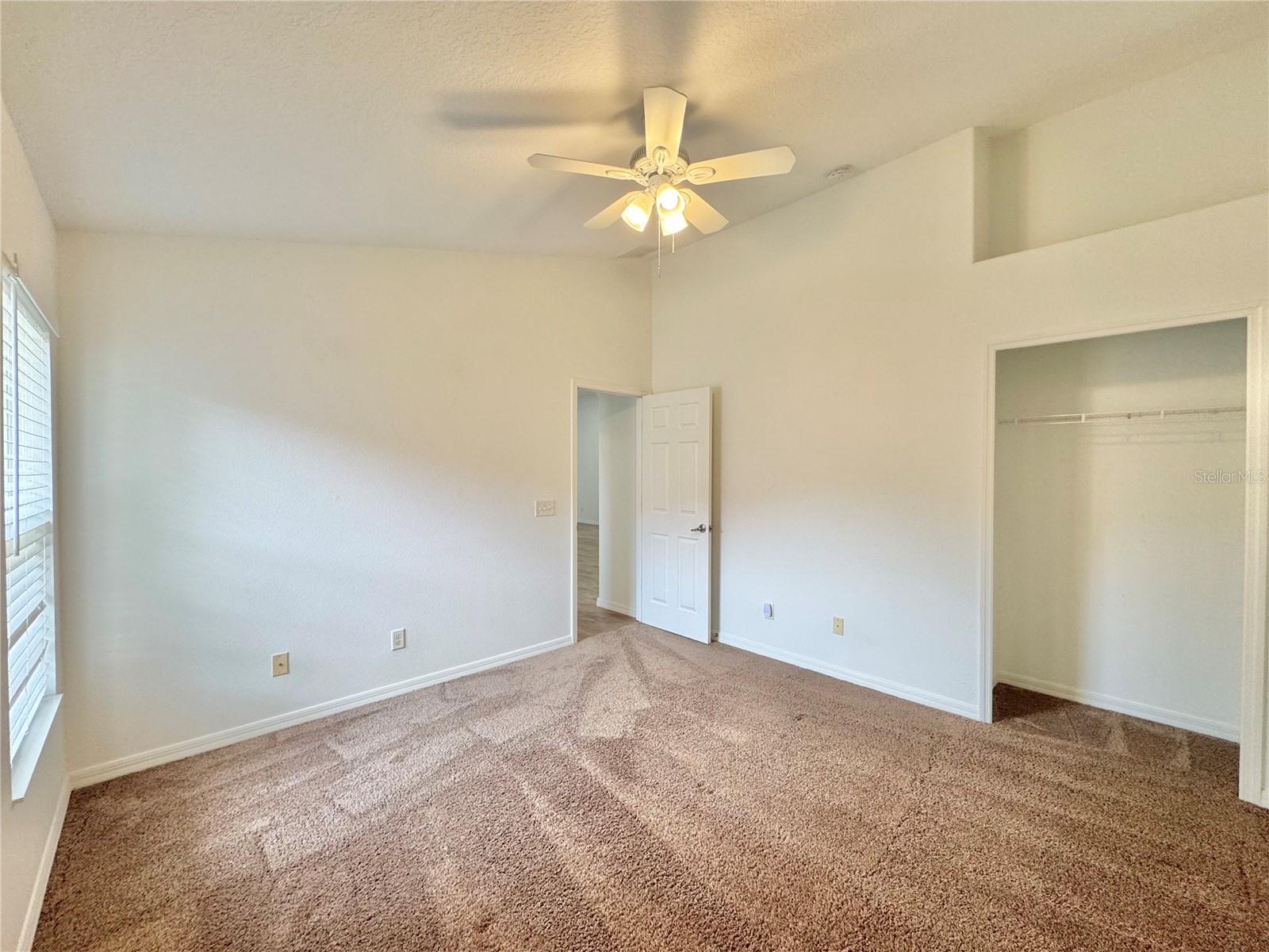 502 VIOLA DR, DAVENPORT, FL, 33837
