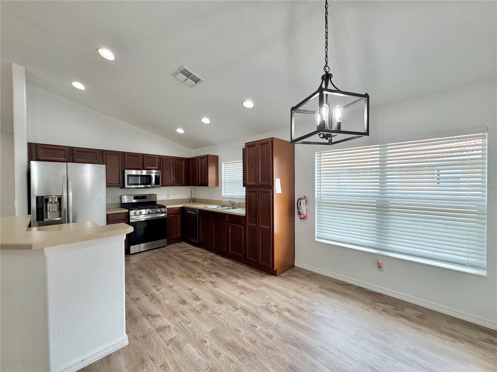 502 VIOLA DR, DAVENPORT, FL, 33837