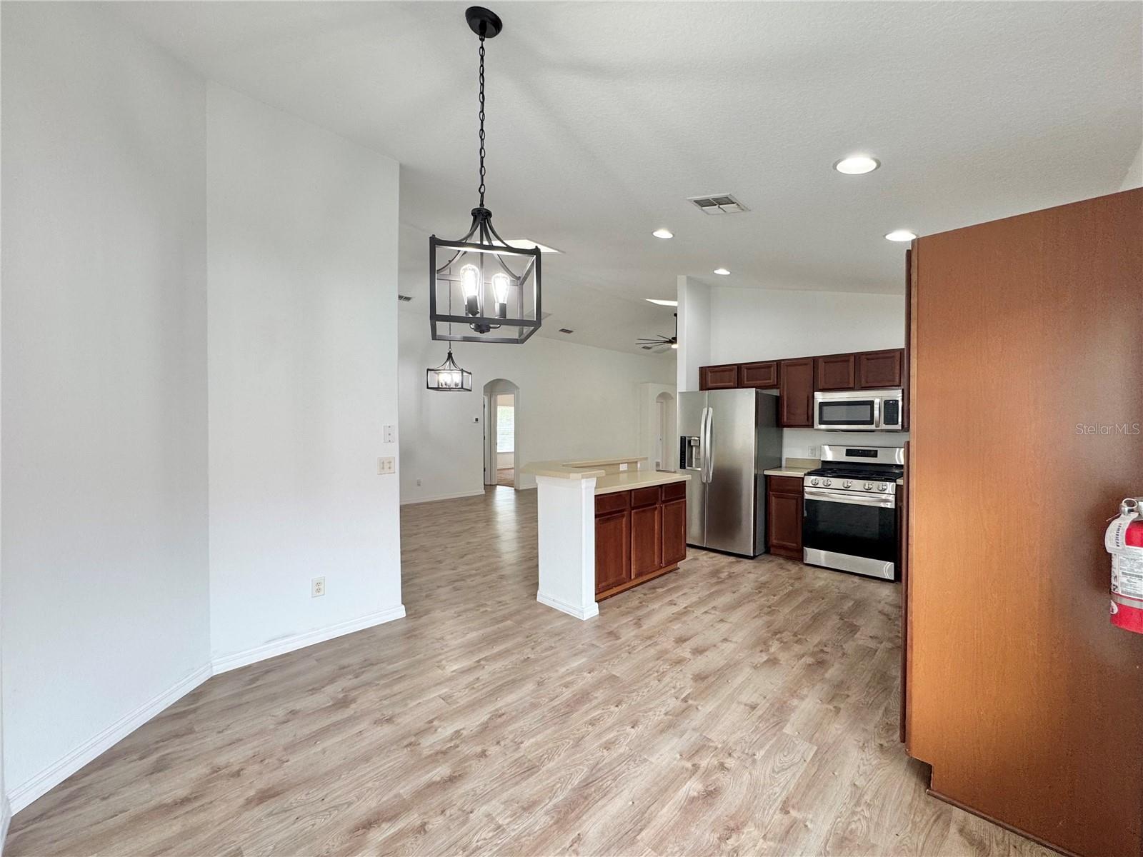 502 VIOLA DR, DAVENPORT, FL, 33837