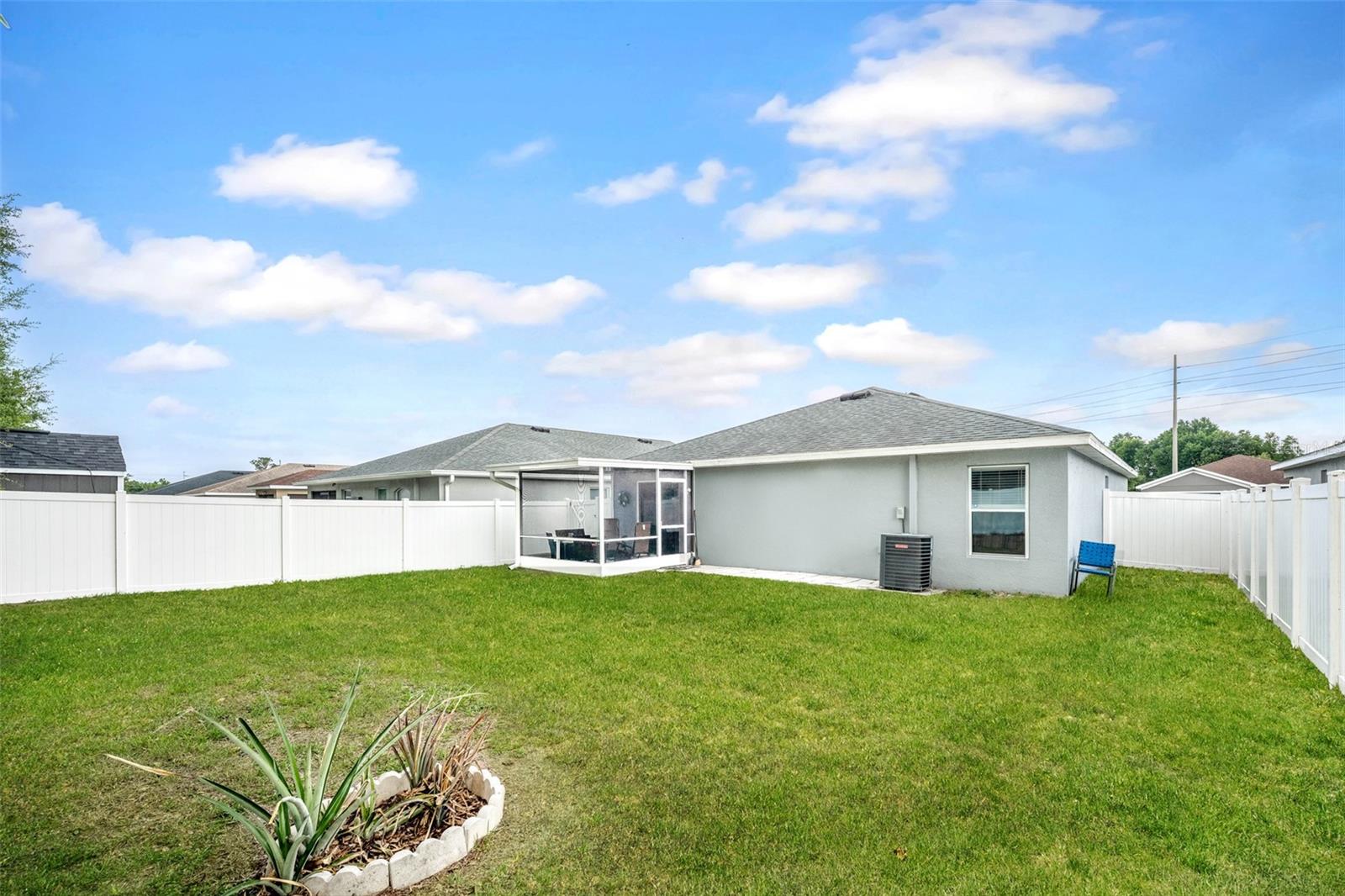 916 ORLEANS DR, EAGLE LAKE, FL, 33839