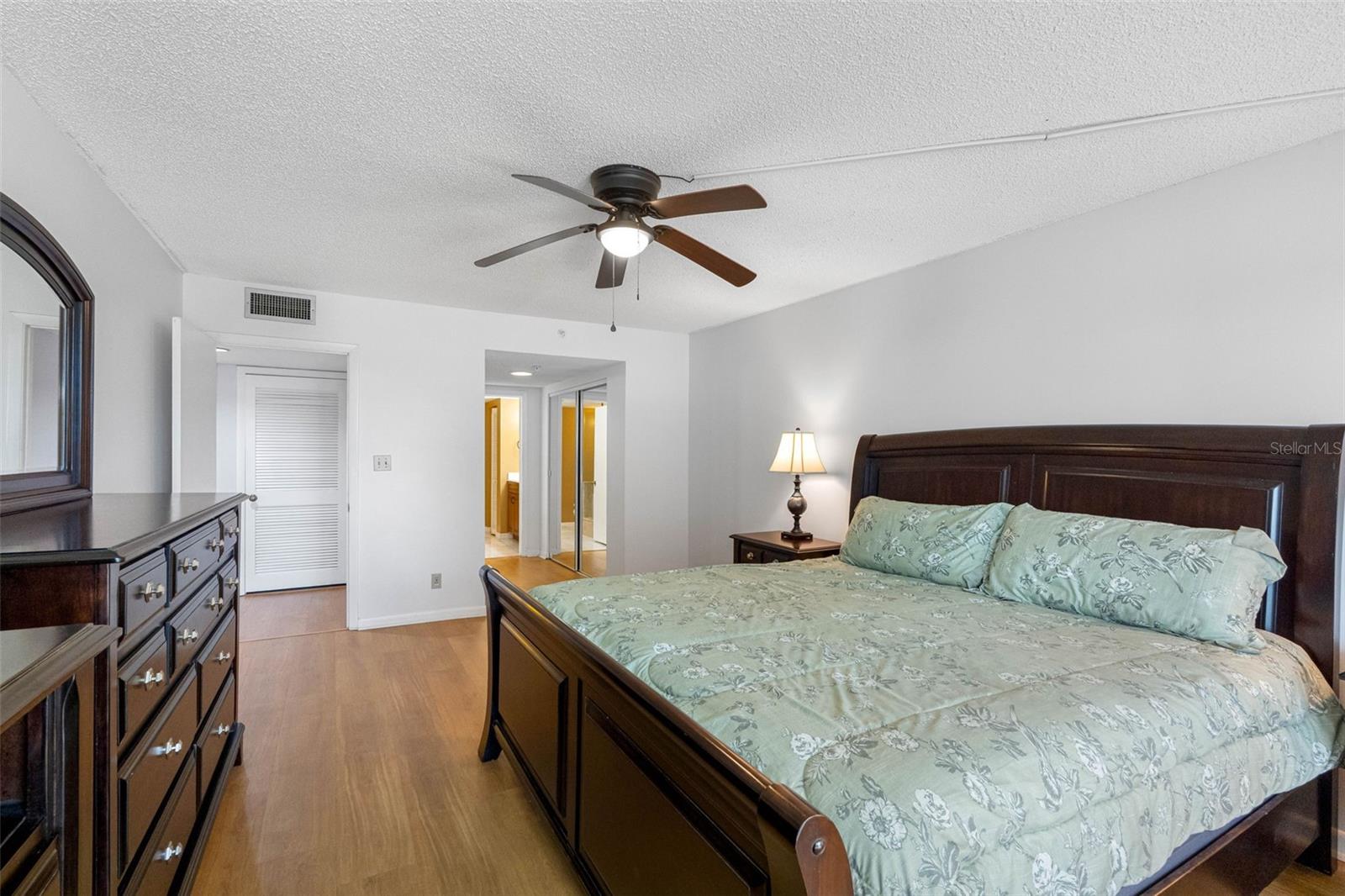 1480 GULF BLVD #1011, CLEARWATER BEACH, FL, 33767