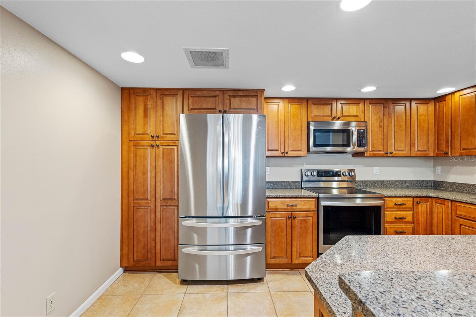 1480 GULF BLVD #1011, CLEARWATER BEACH, FL, 33767