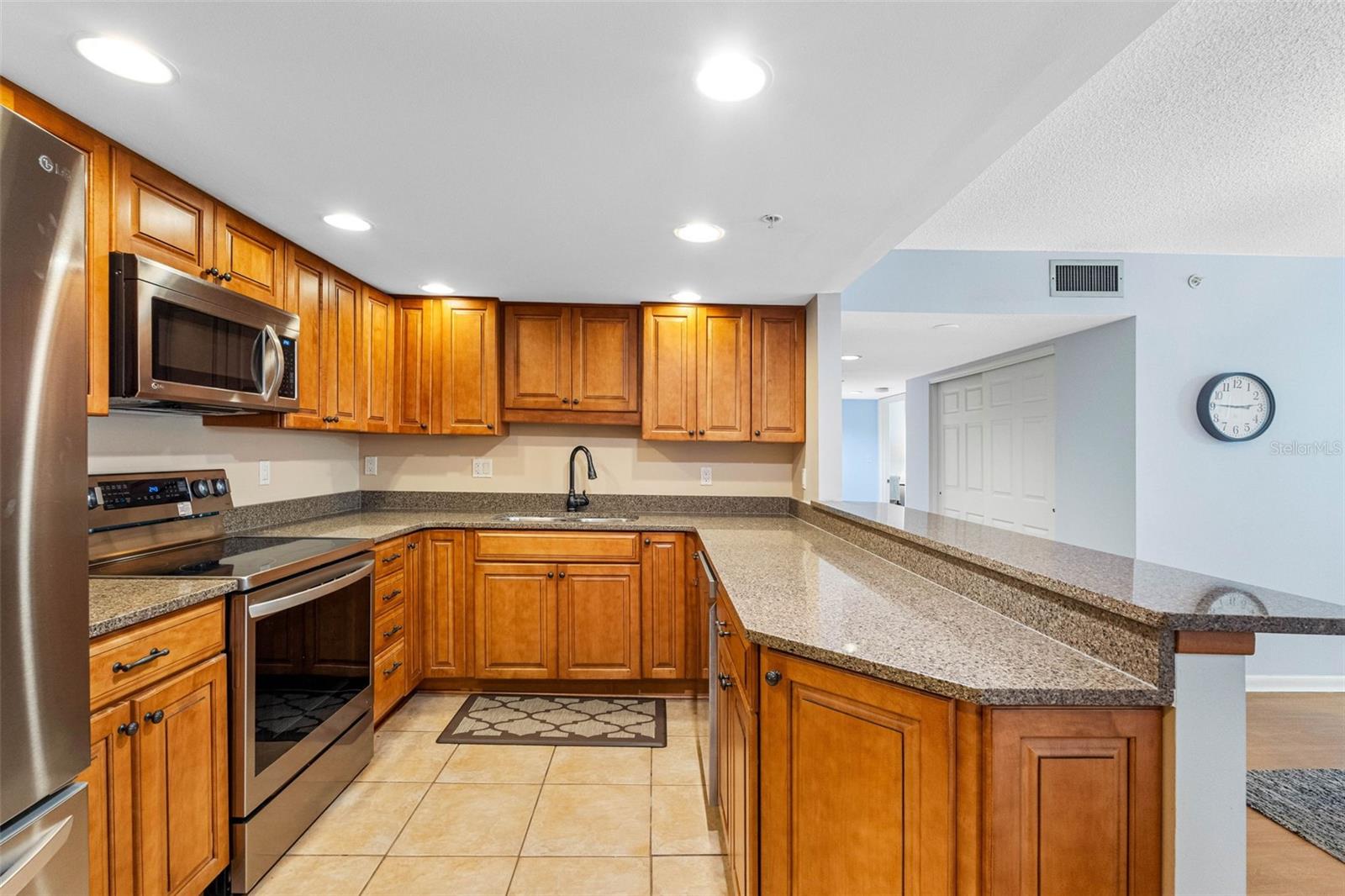 1480 GULF BLVD #1011, CLEARWATER BEACH, FL, 33767