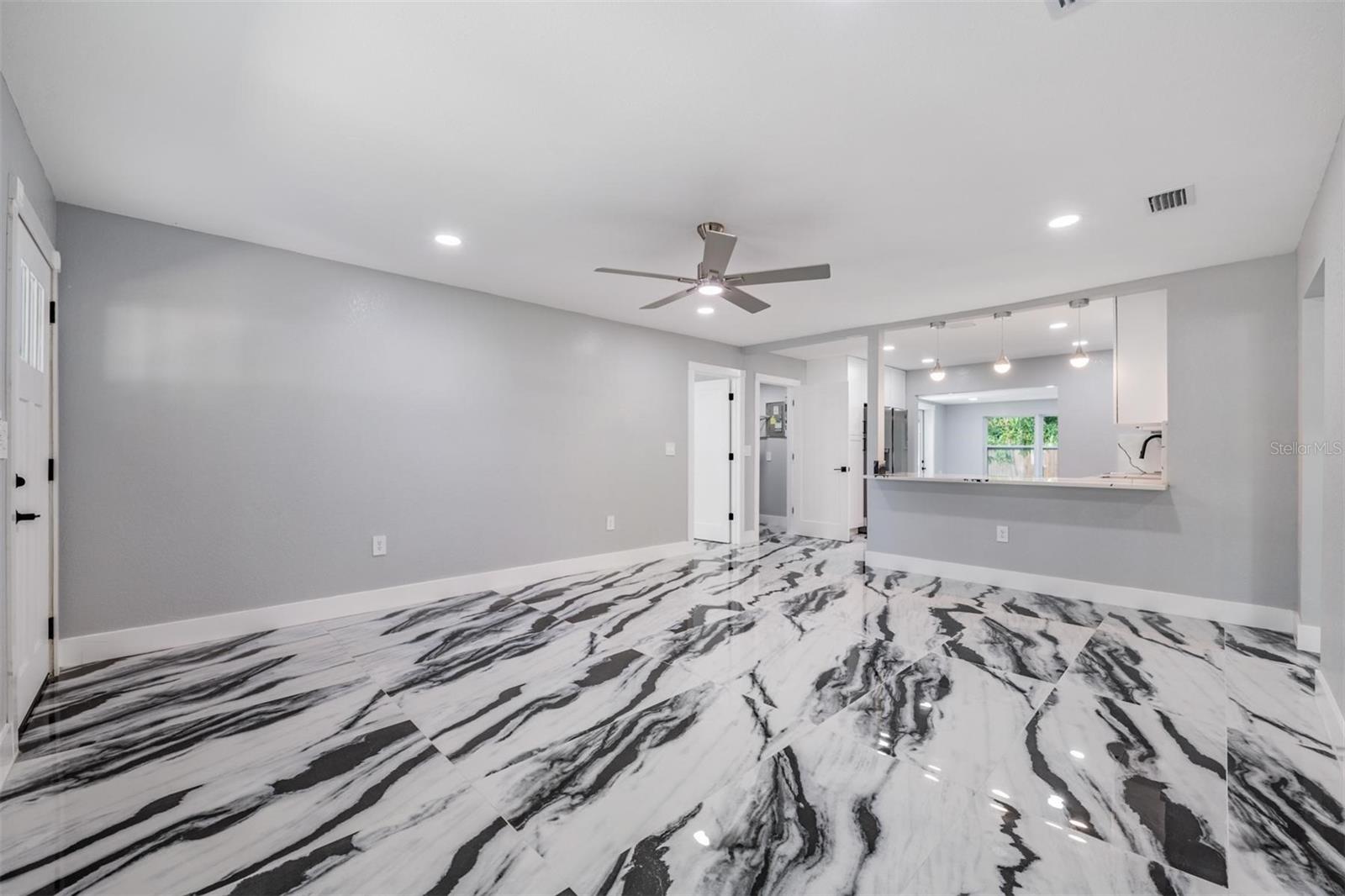 134 EMERALD LN, LARGO, FL, 33771