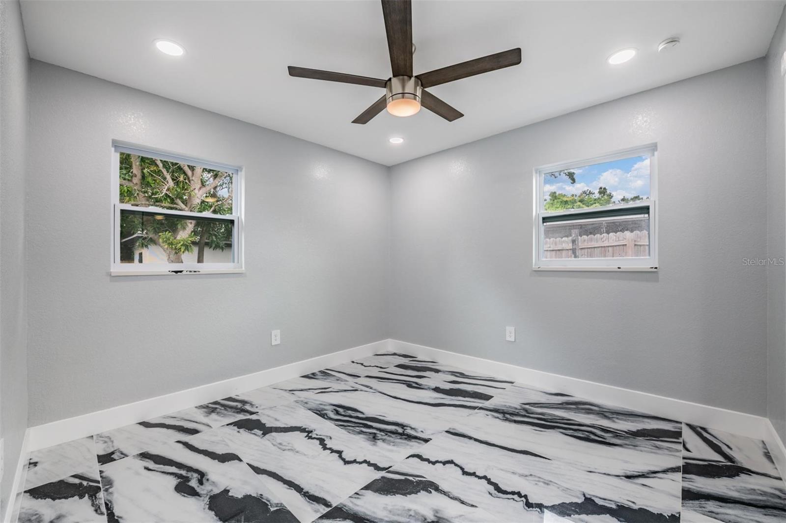 134 EMERALD LN, LARGO, FL, 33771