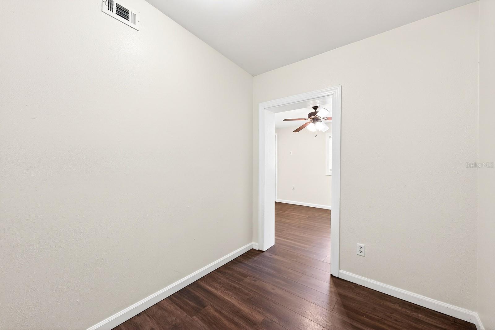 2821 TOURAINE AVE, ORLANDO, FL, 32812