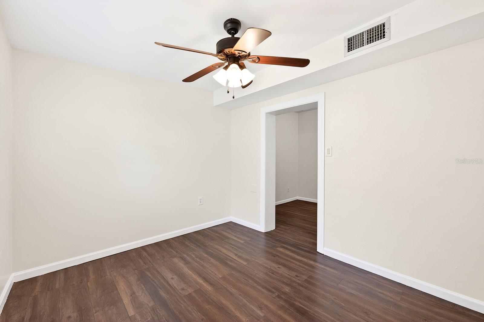 2821 TOURAINE AVE, ORLANDO, FL, 32812