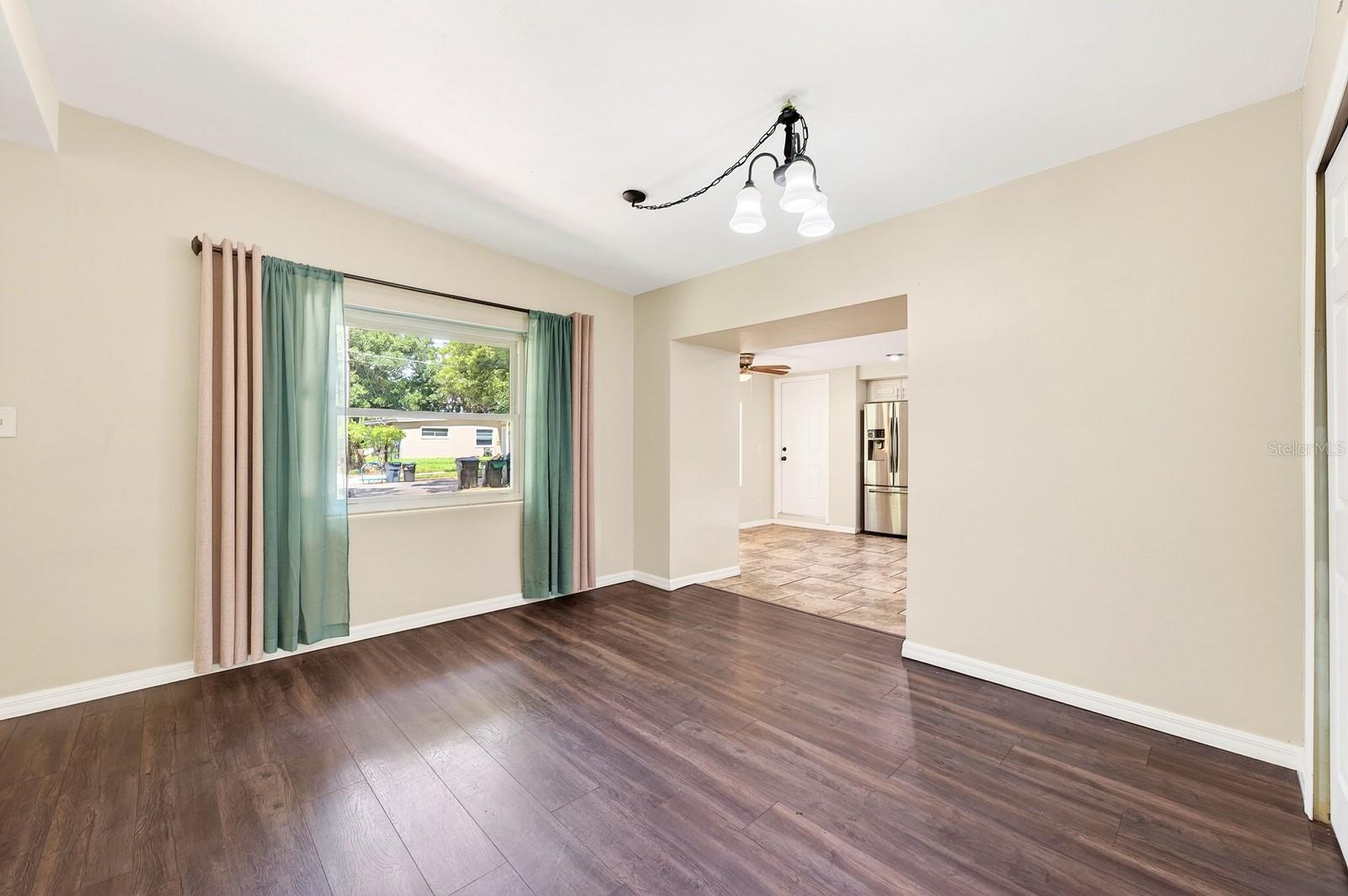 2821 TOURAINE AVE, ORLANDO, FL, 32812
